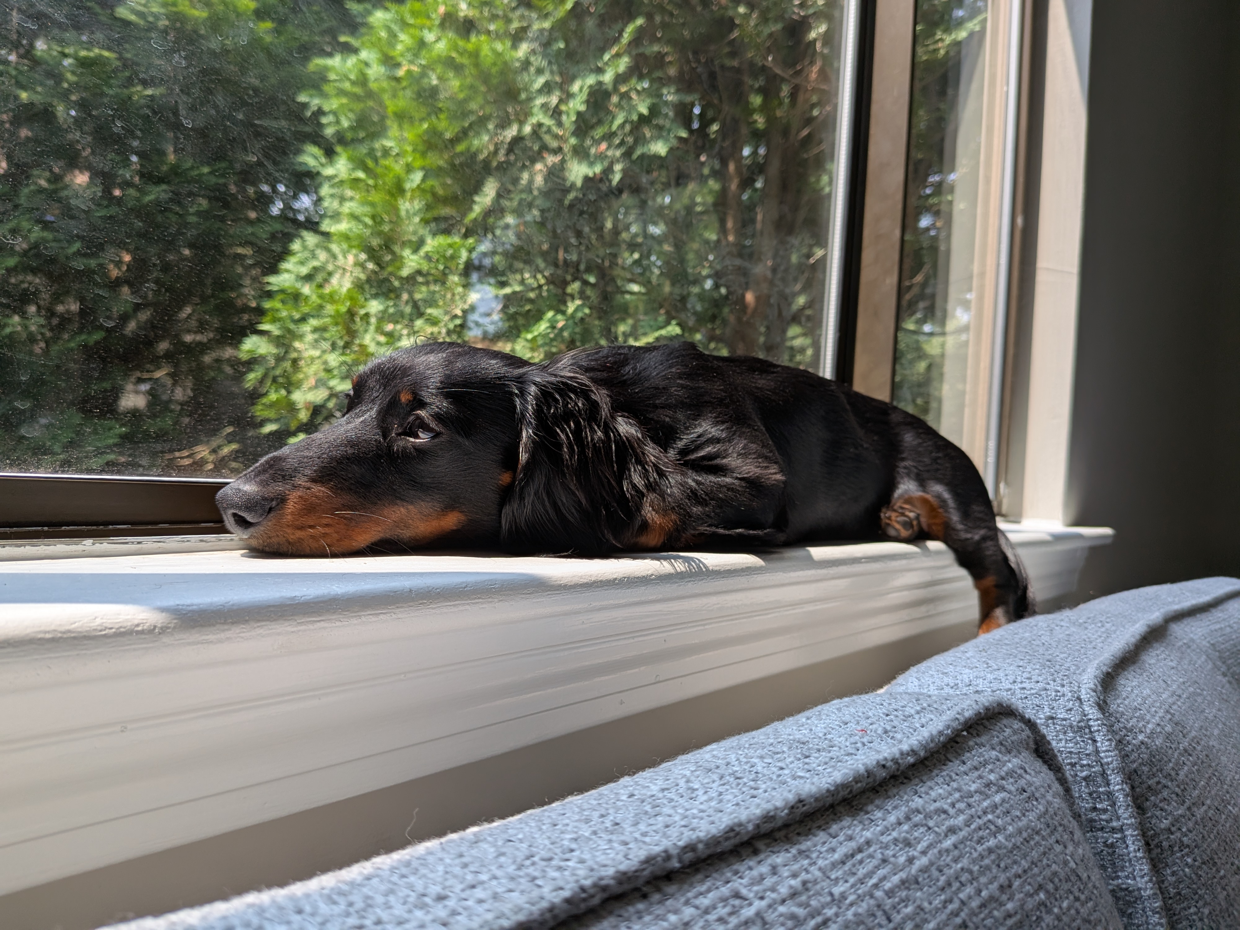 PJ stretched out to reach the crossfader